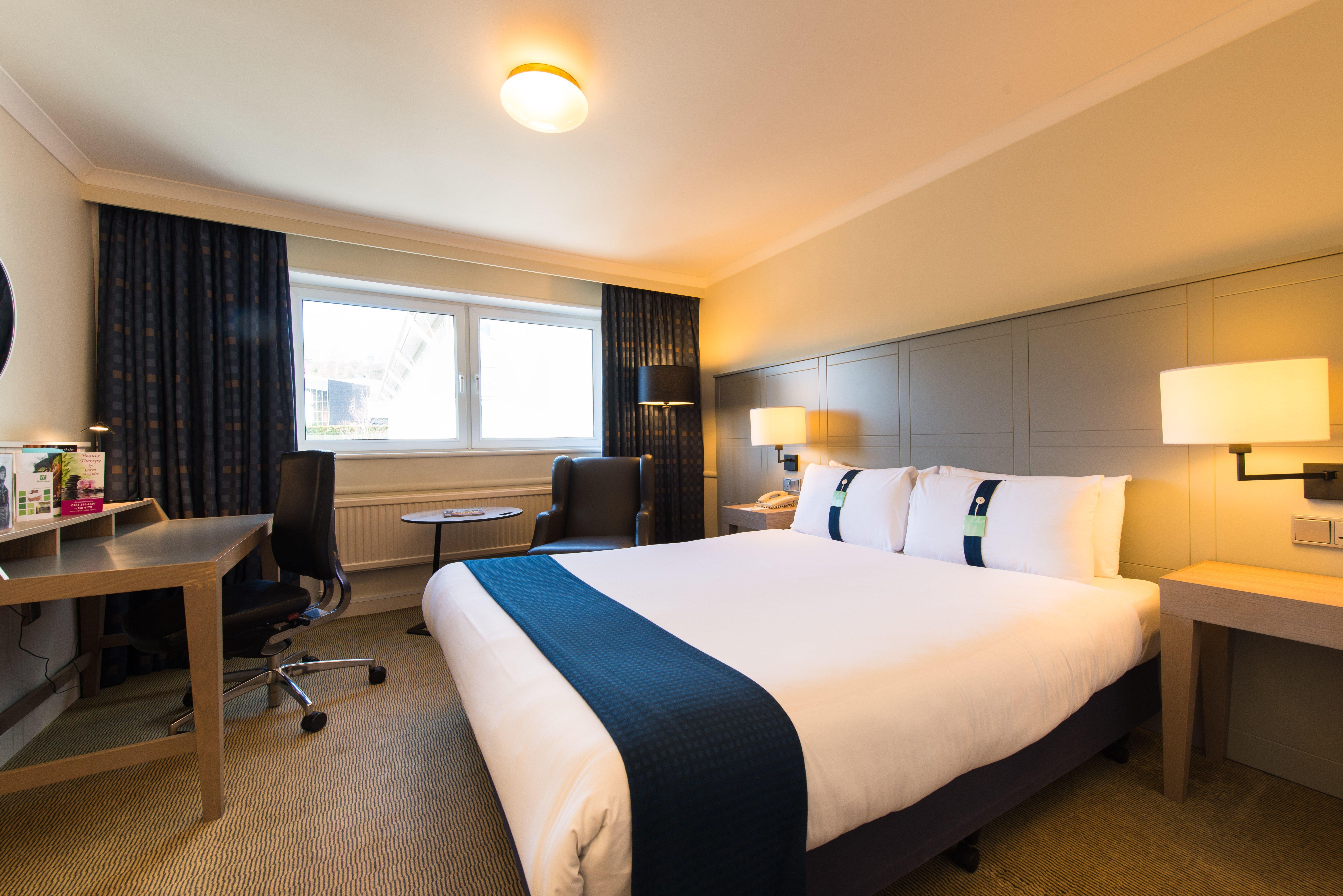 Holiday Inn Edinburgh Zoo By Ihg Exterior photo