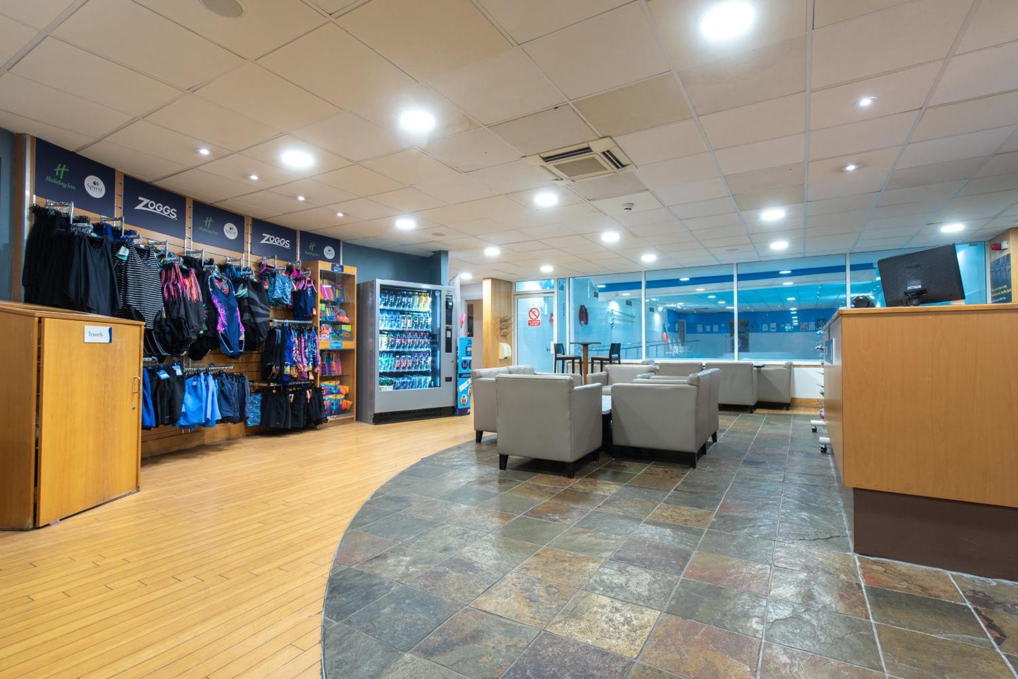 Holiday Inn Edinburgh Zoo By Ihg Exterior photo